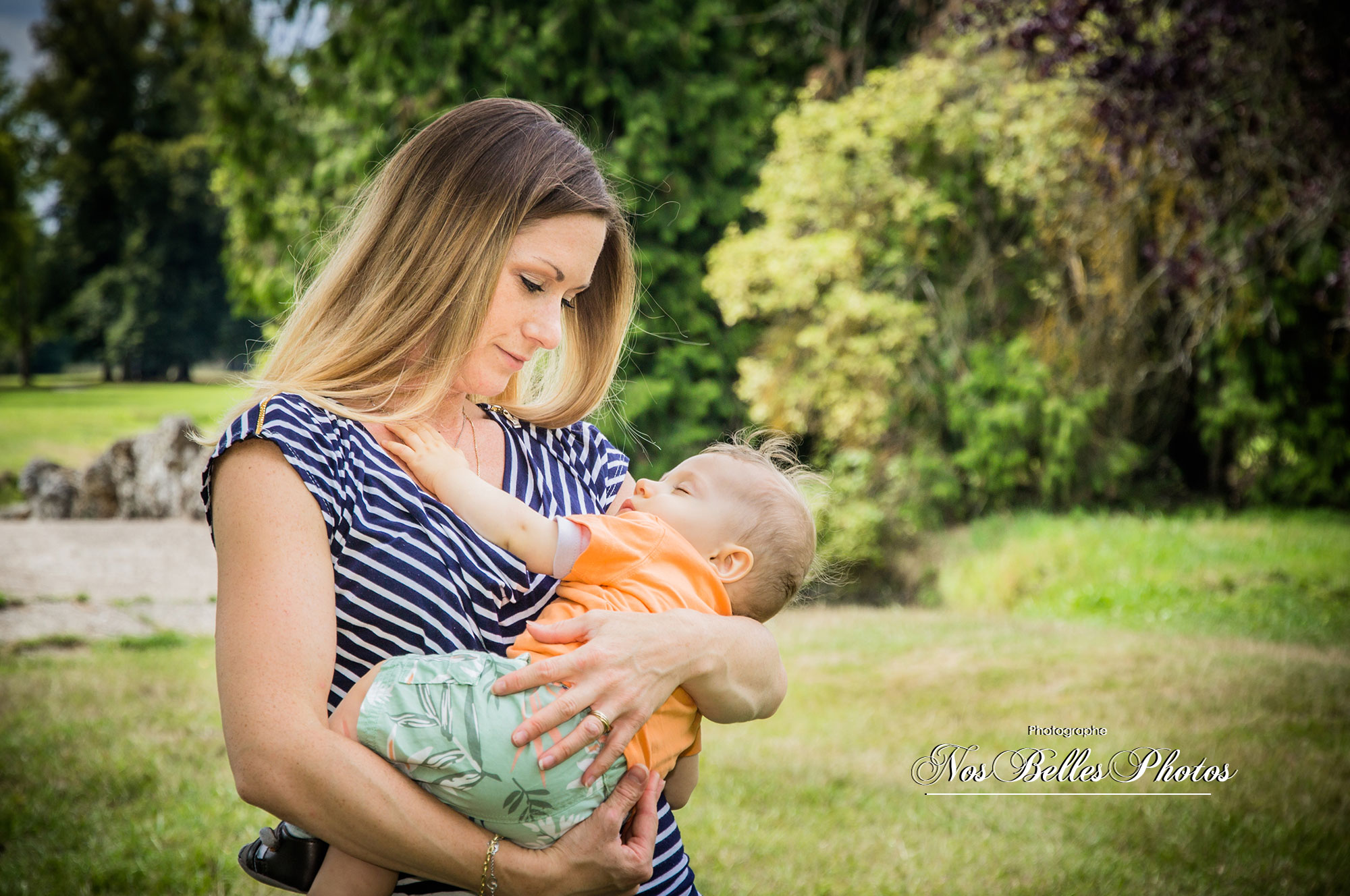 Photographe Limay shooting photo de famille en extérieur Yvelines
