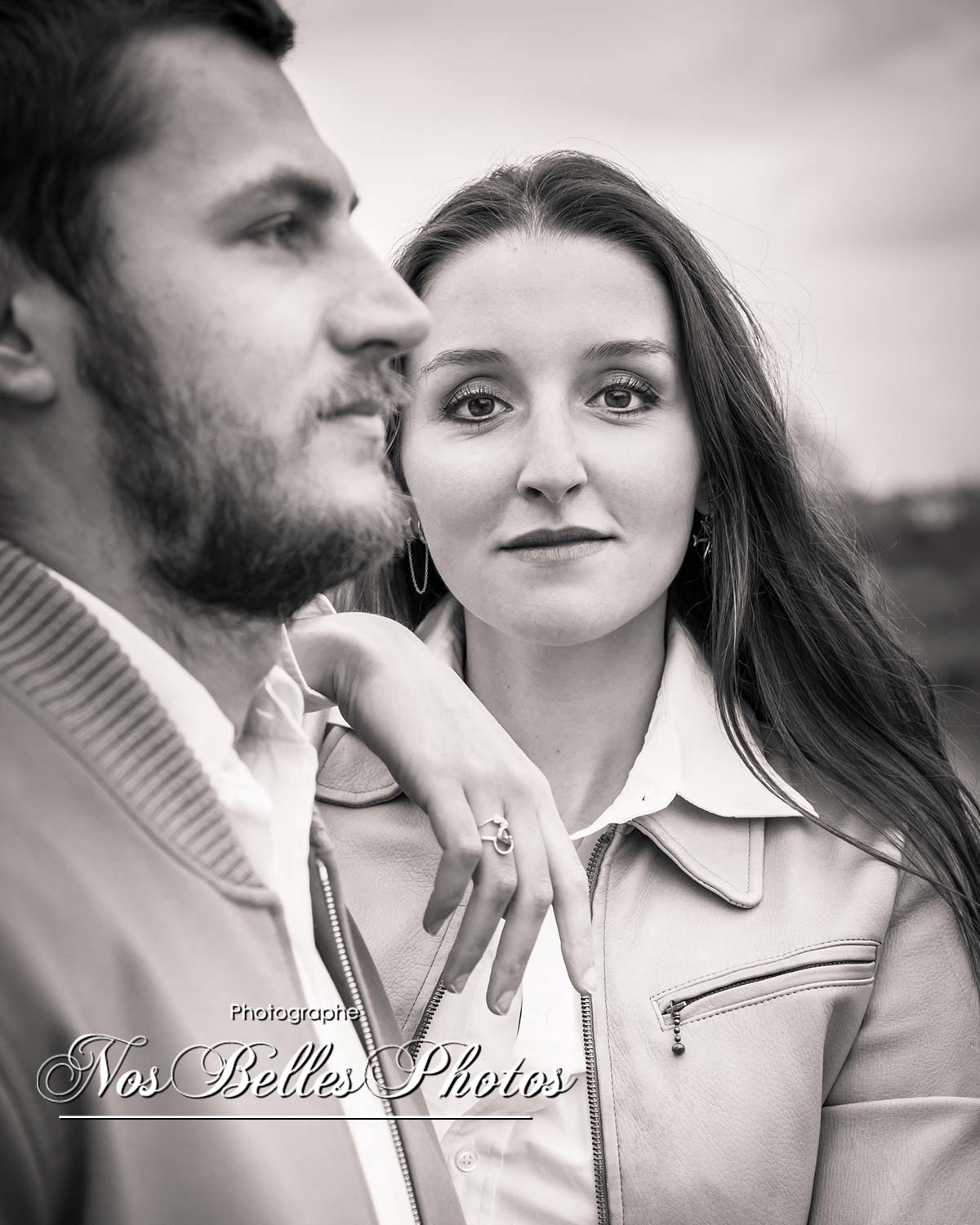 Photographe couple Yvelines, shooting photo de couple, Versailles, Saint-Germain-en-Laye, Plaisir, Maisons-Laffitte, Rambouillet, Marly-le-Roi, Bois-d'Arcy, Orgeval, Villennes-sur-Seine, Vaux-sur-Seine