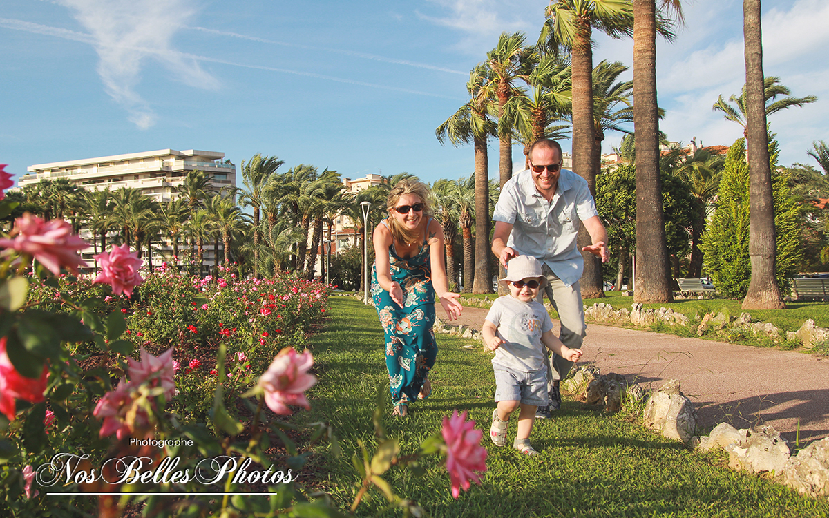 Shooting photo famille Cannes Alpes-Maritimes, photographe portrait de famille Cannes Alpes-Maritimes 06