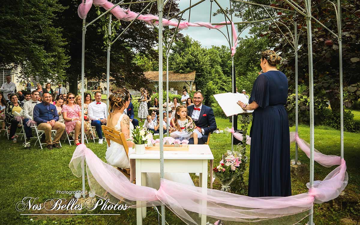 Photo cérémonie laïque mariage à Gaillon-sur-Montcient, photographe mariage Yvelines