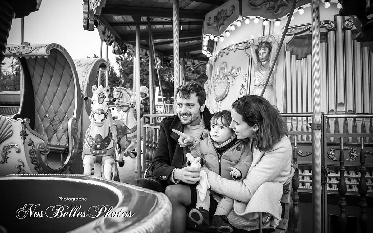 Photographe famille pour séance photo extérieur, Marly-le-Roi, Le Pecq, Le Vésinet, Limay, Viroflay, Saint-Cyr-l'École, Verneuil-sur-Seine, Montesson, Carrières-sous-Poissy, Fontenay-le-Fleury