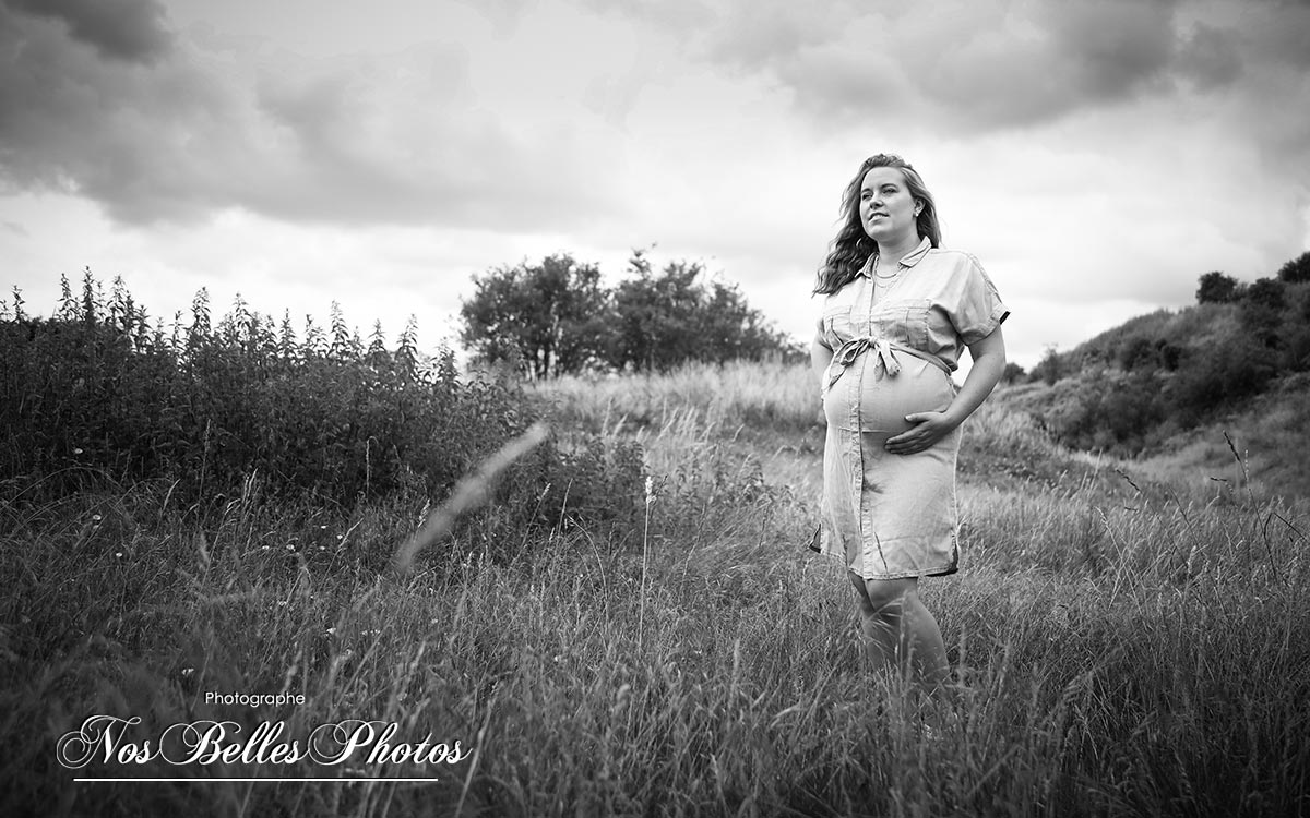 Photographe de grossesse en Hauts-de-Seine, séance photo grossesse extérieur, Le Plessis-Robinson, Sceaux, Bourg-la-Reine, Boulogne-Billancourt, Nanterre, Rueil-Malmaison, Neuilly-sur-Seine, Antony, Levallois-Perret, Issy-les-Moulineaux, Suresnes