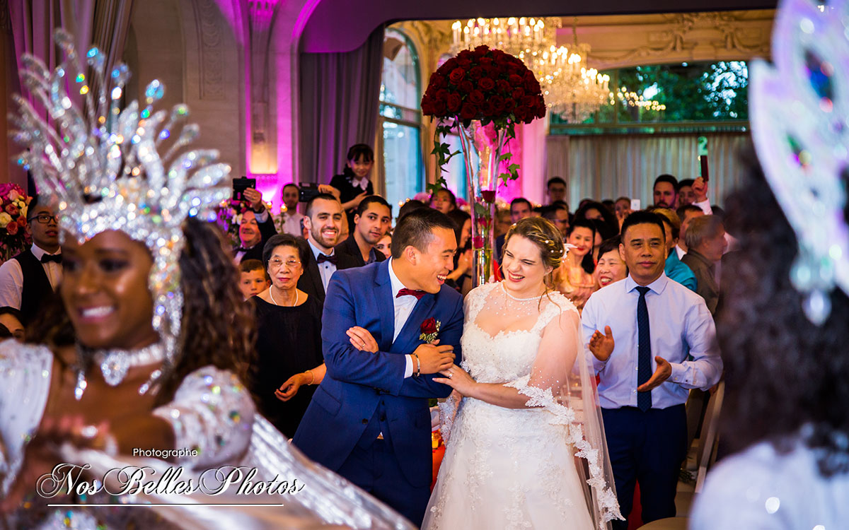 Shooting photo couple mariage Paris