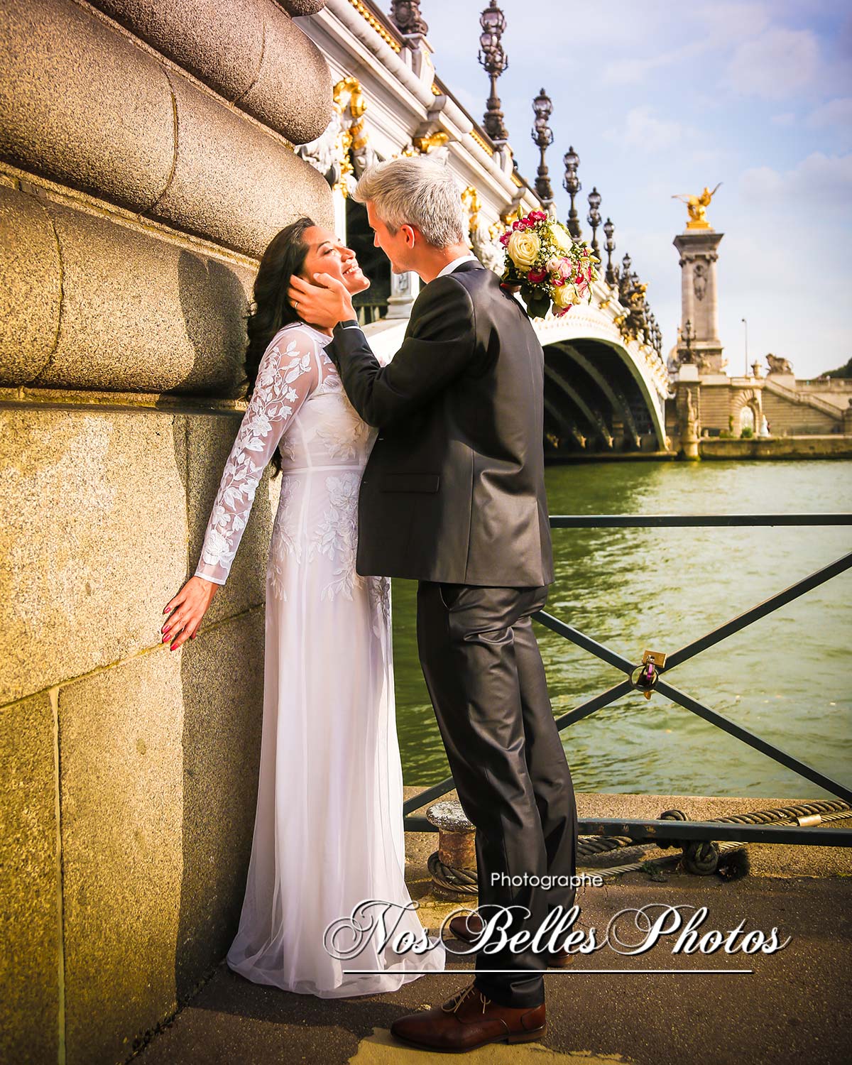 Day-after wedding photo session in Paris
