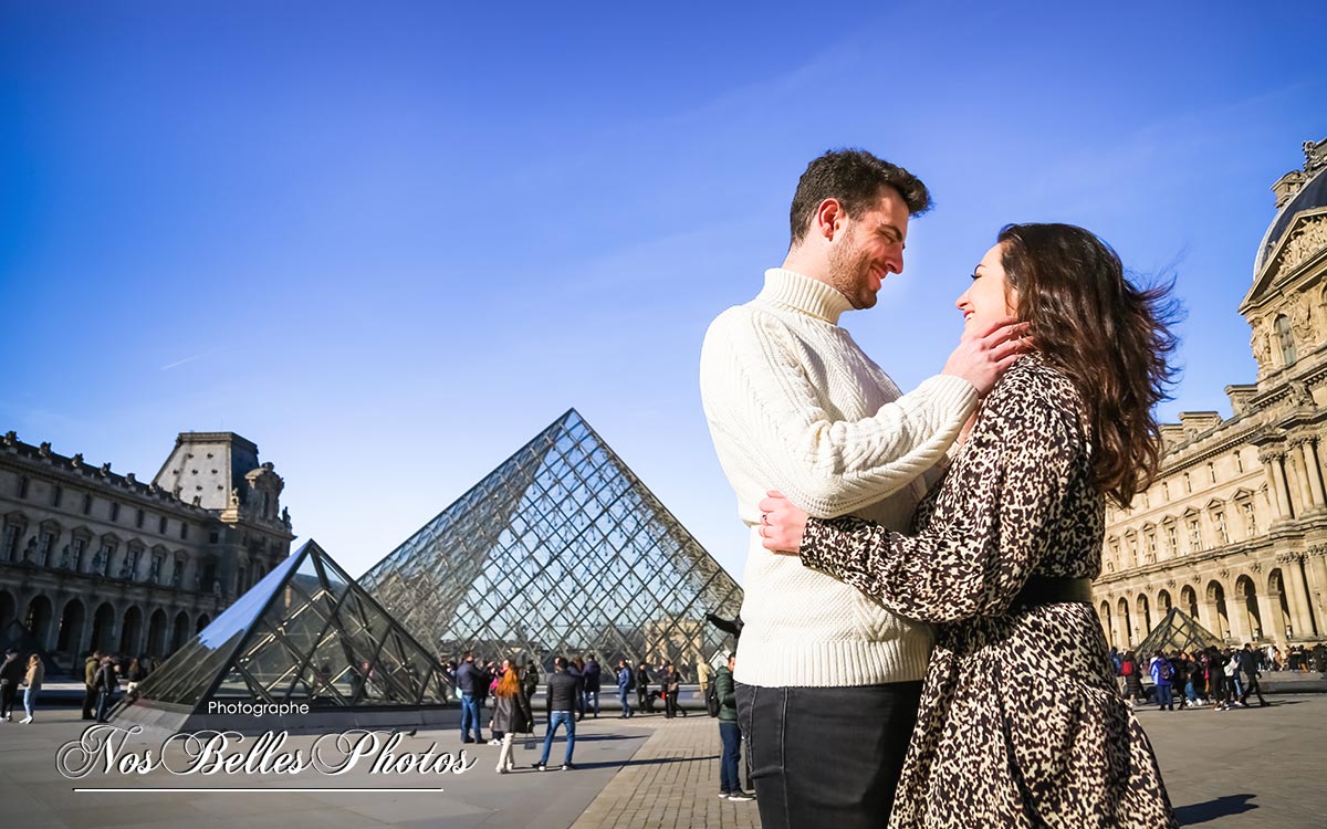 Photo de fiançailles à Paris, photographe fiançailles Paris