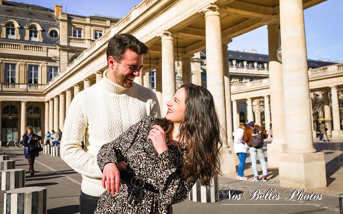 Photo shooting couple au Palais Royal à Paris