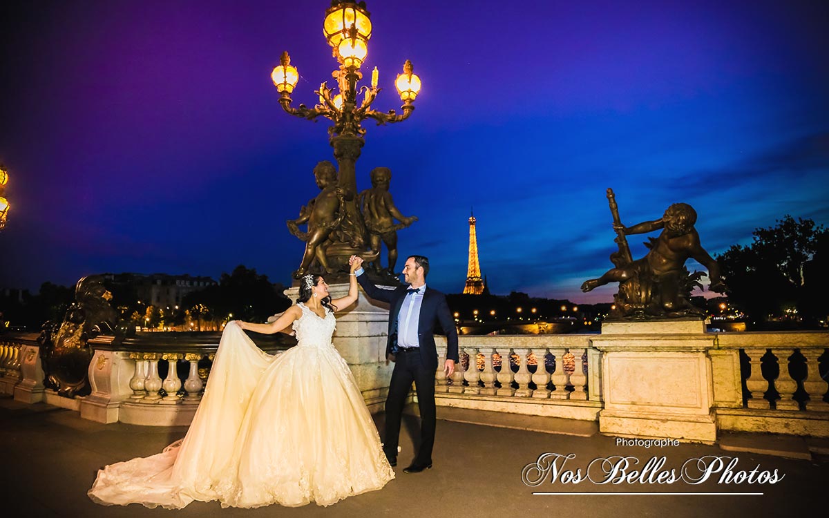 Photo shooting mariage Paris by night, photographe Paris