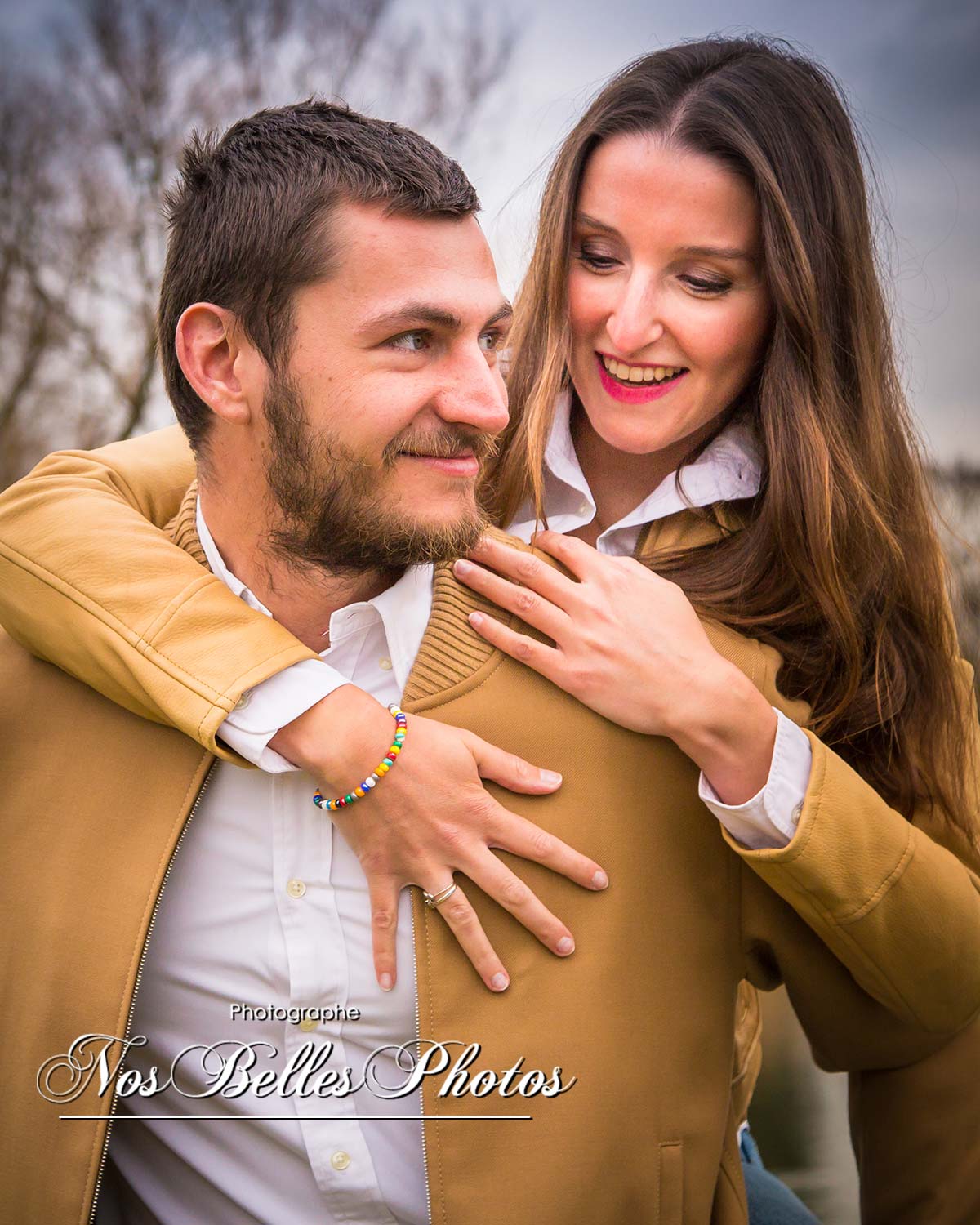 Photographe shooting couple