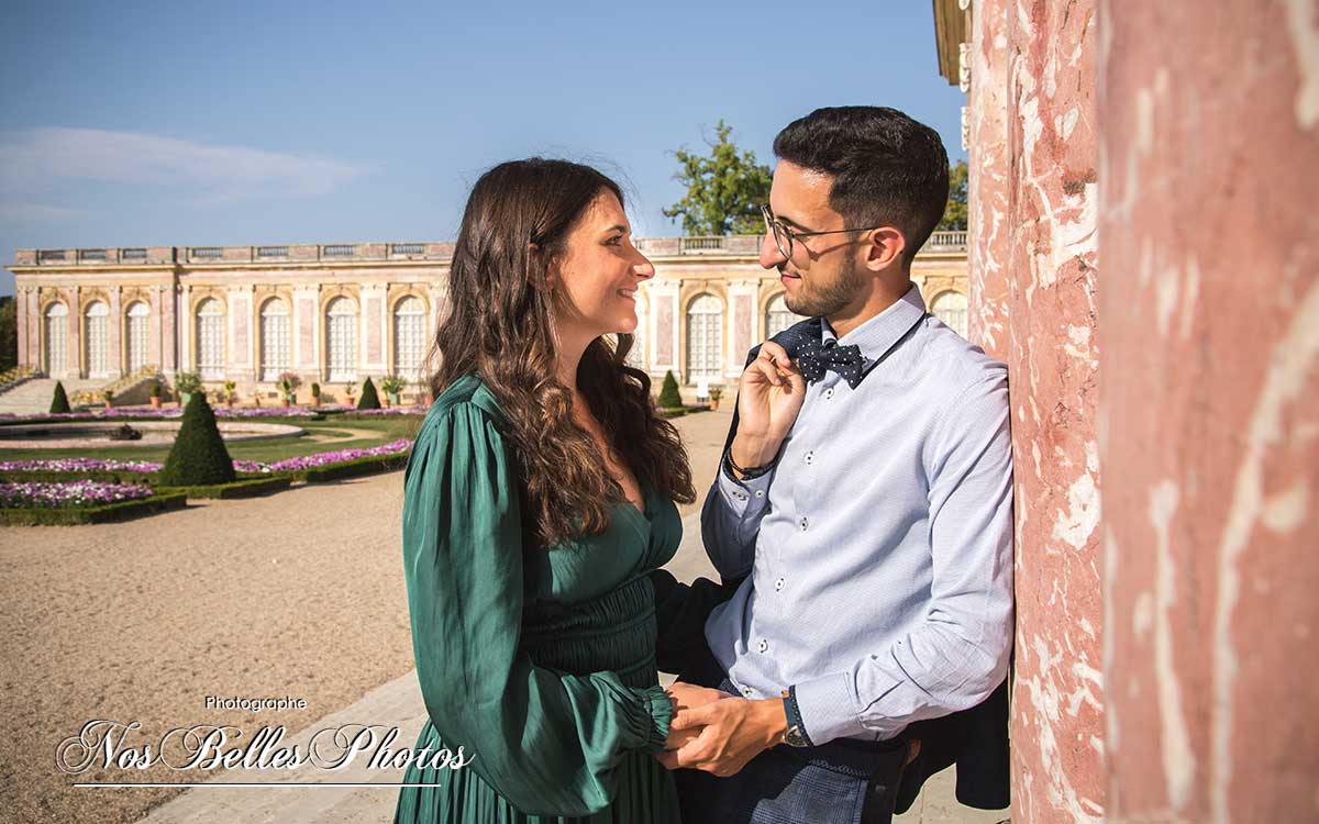 Shooting photo couple à Versailles, photos de couple Versailles en Yvelines