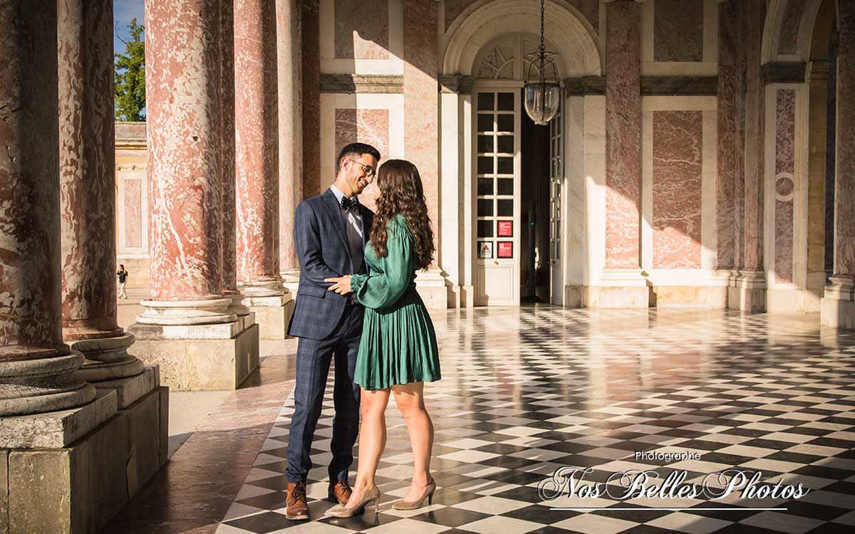 Shooting photo couple à Versailles, séance couple Yvelines