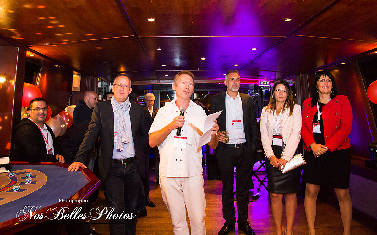 Photographe anniversaire entreprise Paris