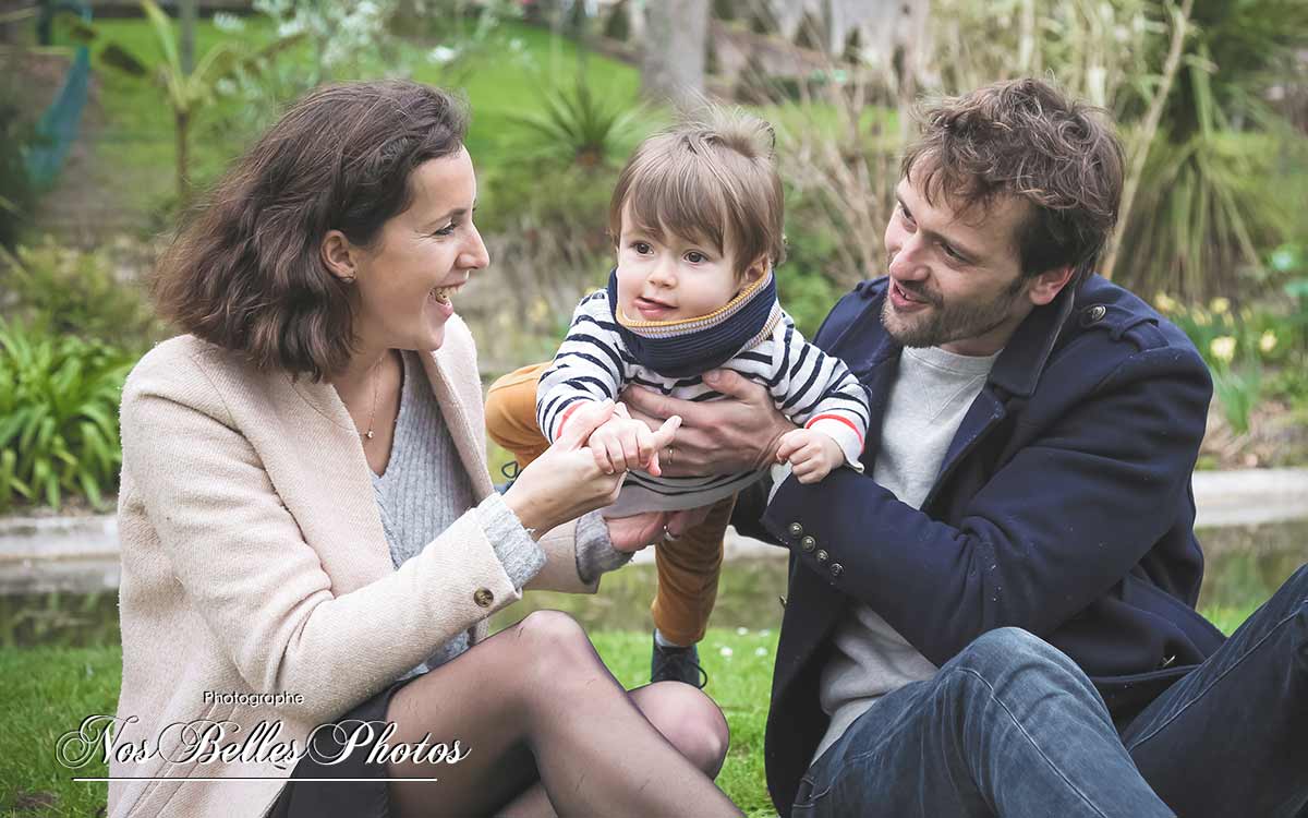 Séance photo en famille Mantes-la-Jolie Yvelines, shooting photo famille Mantes-la-Jolie, photographe Mantes-la-Jolie Yvelines