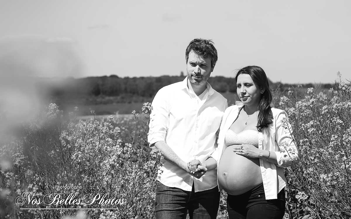 Photo de grossesse en extérieur Les Clayes-sous-Bois, photographe grossesse Les Clayes-sous-Bois